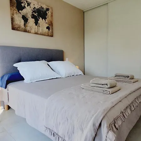 别墅 Moderne St Cyprien Village 圣西普里安