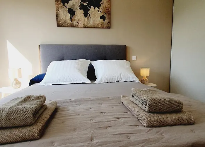 Moderne St Cyprien Village Villa Saint-Cyprien (Pyrenees-Orientales)